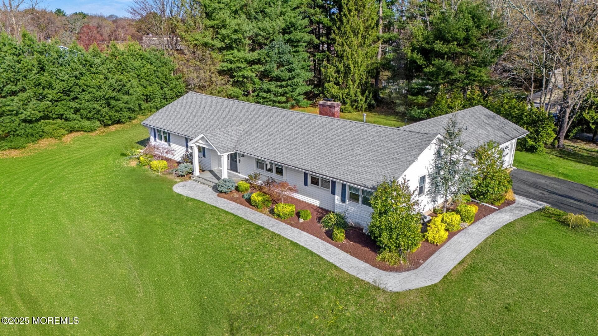 10 Saratoga Drive, Colts Neck, NJ 07722