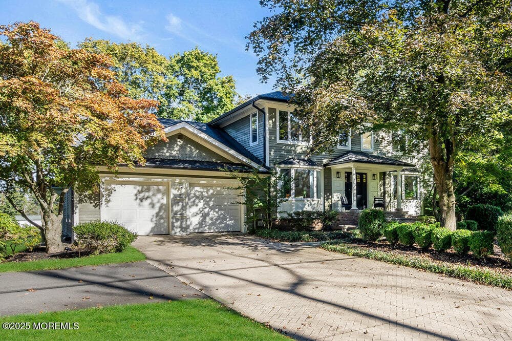 Sold: 17 Woods End Road, Colts Neck, NJ 07722